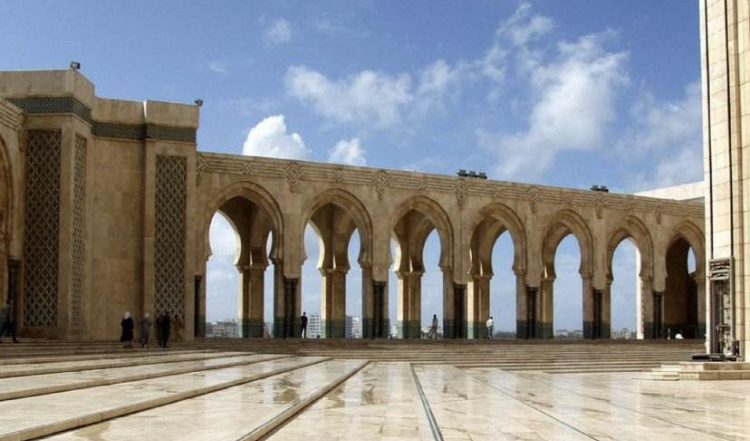 新疆ウイグル自治区最大のイスラムモスク、エイティガール清真寺(何さん特別編)